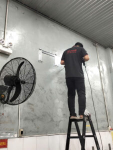Điện Lạnh Lê Phạm là một trong những đơn vị dịch vụ thi công lắp đặt máy lạnh treo tường Funiki tại TPHCM năm 2025 uy tín - chất lượng - chuyên nghiêp.